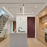 perawatan pintu kamar mandi